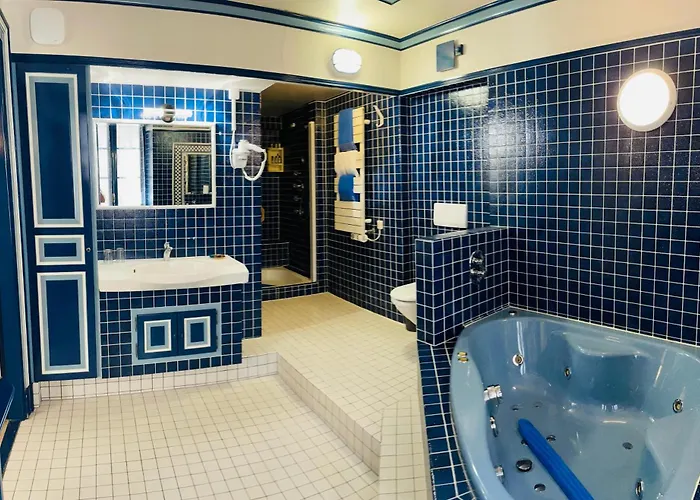 & Events Du Chateau Lacaze